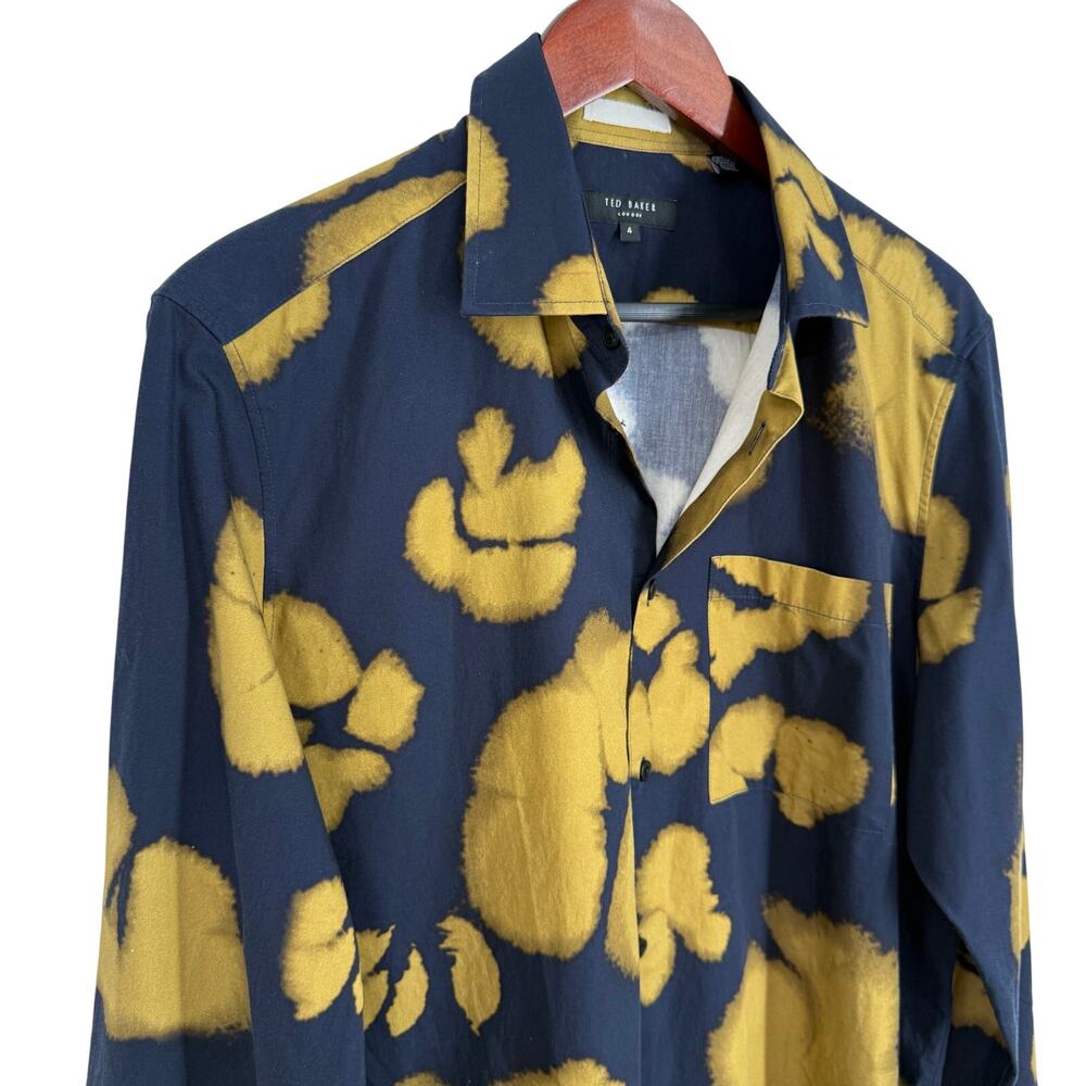 Ted Baker Mens Sz Large 4 Blurred Floral Print Formal Navy Blue Button Shirt - Picture 3 of 7